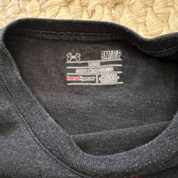 Under Armour Cassius Clay "The Champ" Men's Small Dark Grey T-Shirt - Picture 4 of 6